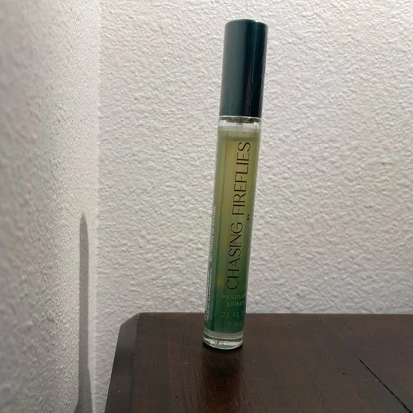 Chasing Fireflies Perfume Spray - Picture 1 of 2